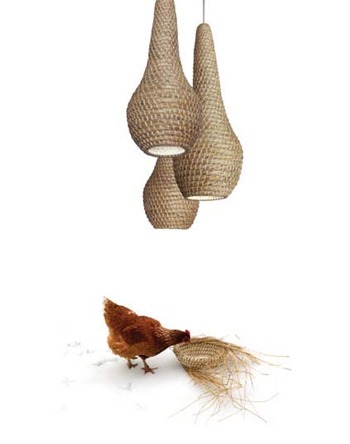 Своим внешним видом ковер обязан историческому и этнографическому народному вязанию крючком